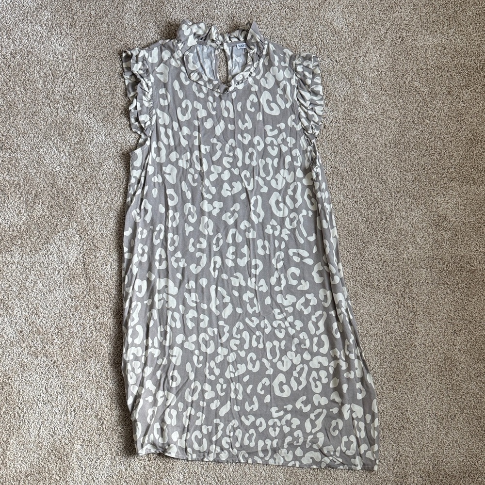 Gray and White Boutique Leopard Print Dress